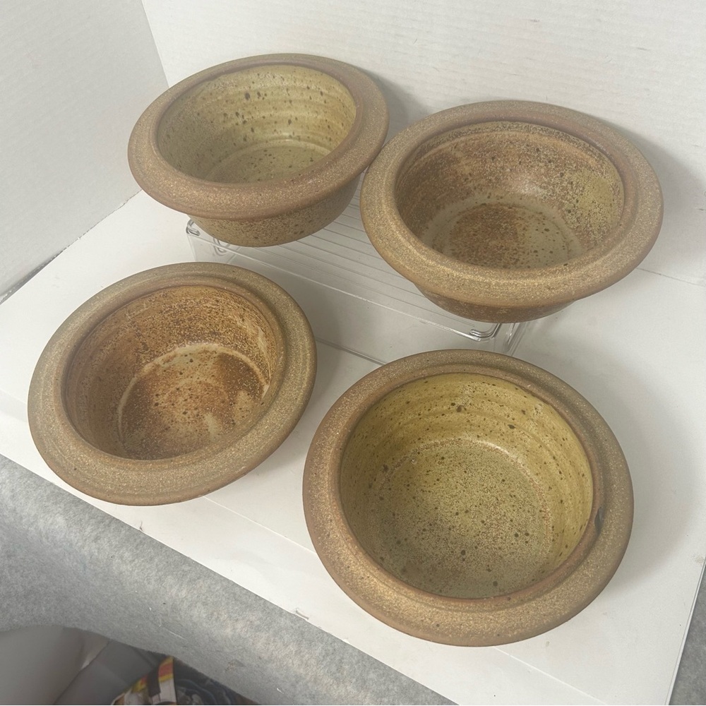 Vintage Studio Art Pottery Stoneware Set of 4 Bowls Brown Speckled Artist Signed - Picture 2 of 7